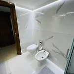Medina *