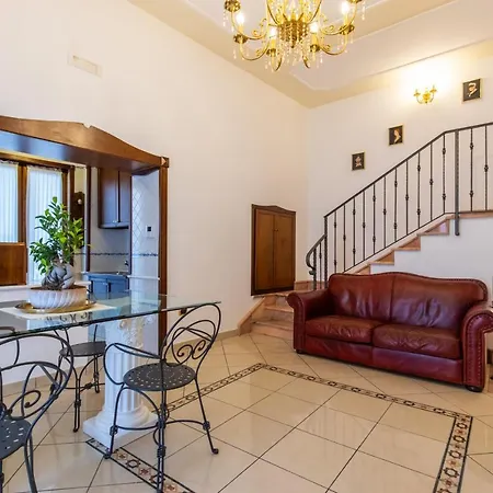 Medina Дом отдыха Неаполь